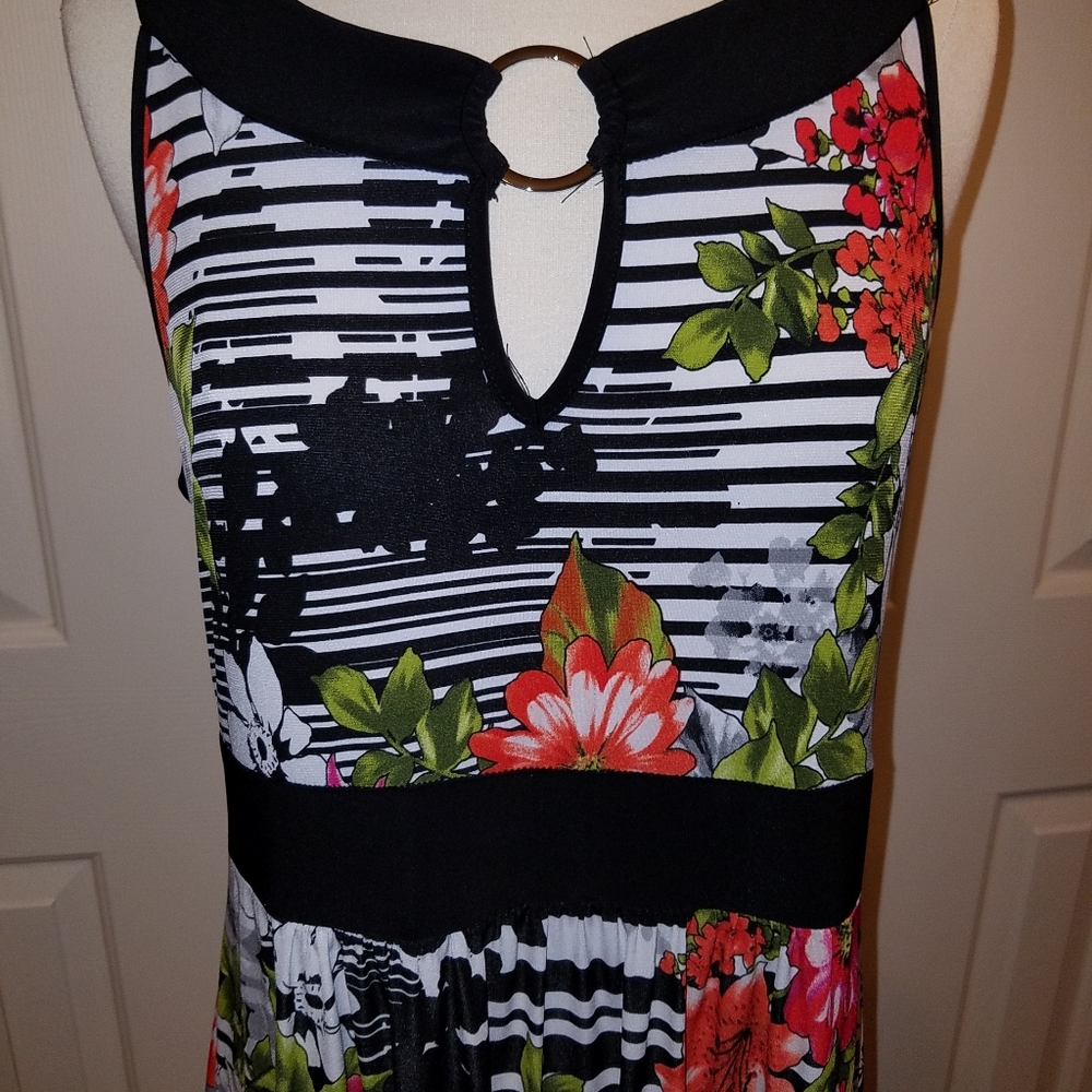 Floral XL MAXI DRESS - Picture 3 of 6